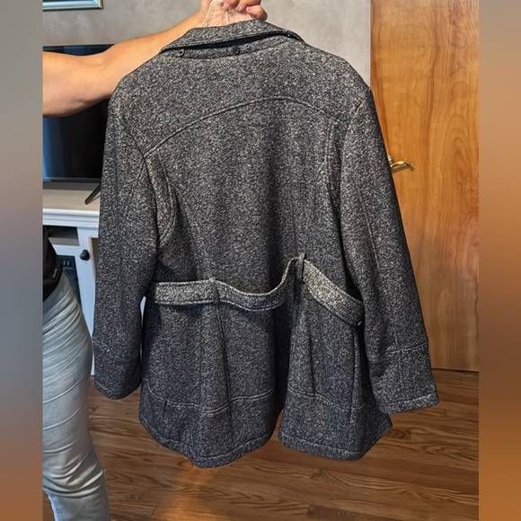 Women's Peacoat Size XL - Picture 2 of 2